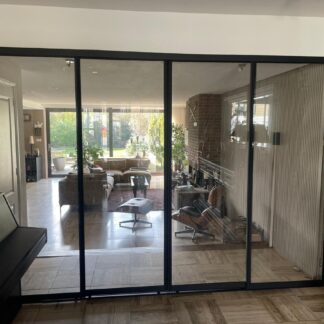 Staallook schuifwand met 4 deuren in het wit, zwart of inox vanaf