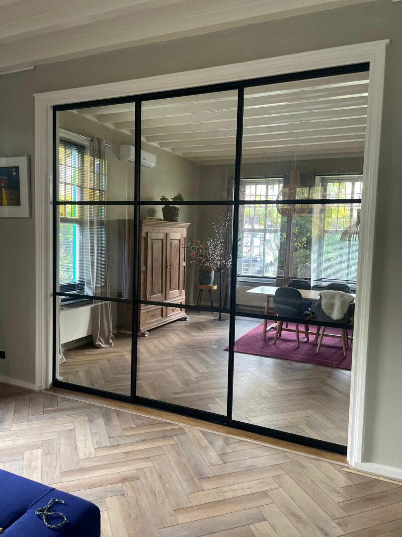 Staallook scheidingswand met 3 deuren in het wit of zwart vanaf - Afbeelding 2