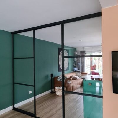 Staallook schuifwand met 3 deuren in het wit of zwart vanaf - Afbeelding 11