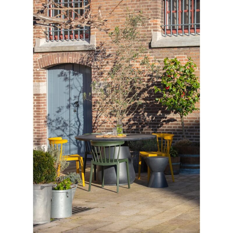 zwarte kruk betonlook dover