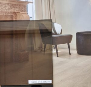 Subtiel brons gelaagd glas