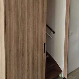 Schuifdeuren loft voor een trap vanaf